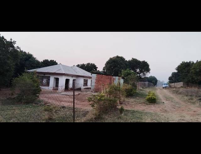 4 BEDROOM HOUSE FOR SALE IN MPHEGO